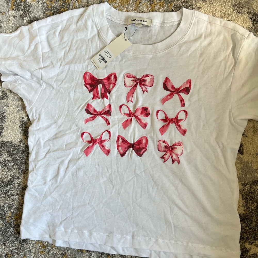 Pink Bow graphic shirt